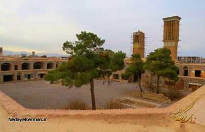 کاروانسرای وکیل کرمان - هتل کاروانیکا